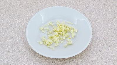 горячие бутерброды с колбасой и сыром