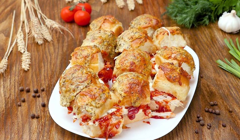 Рецепт горячих бутербродов с курицей