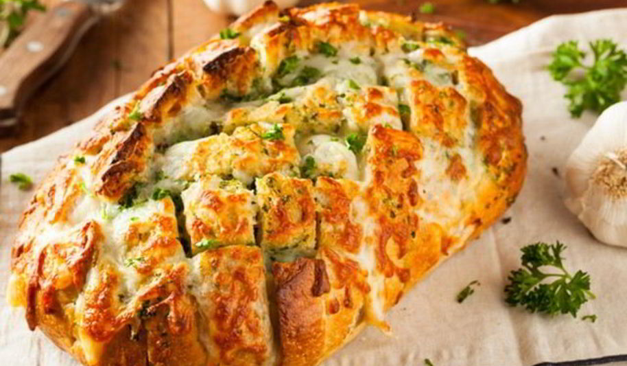 Рецепт румяного бутерброда с чеддером и зеленью