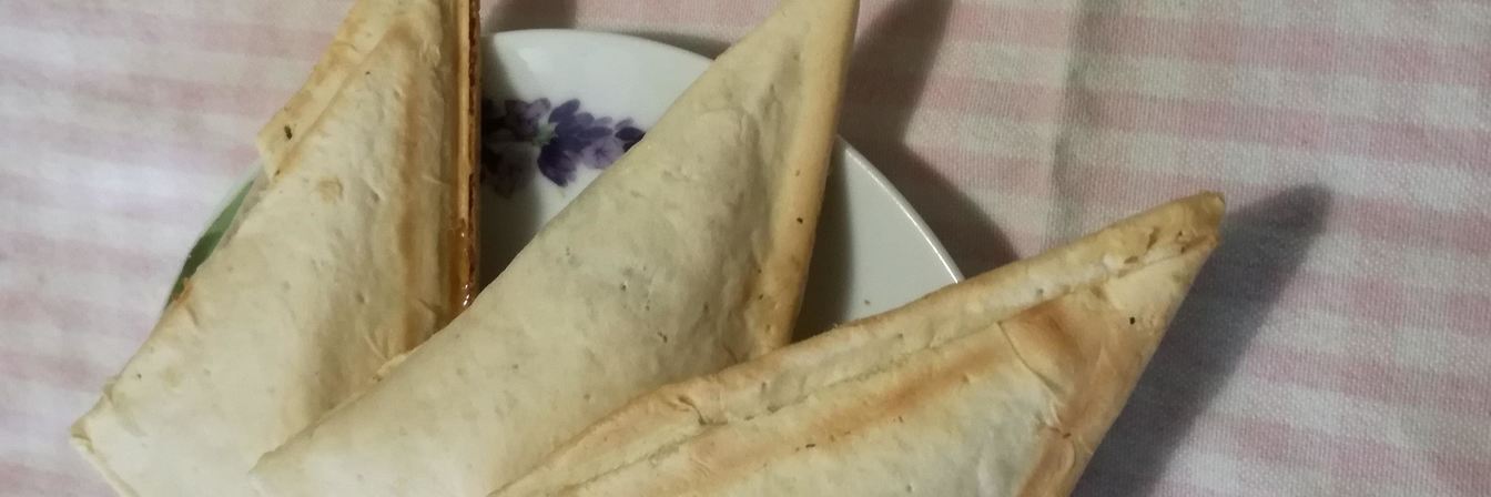 Яблочные пирожки из лаваша в бутерброднице