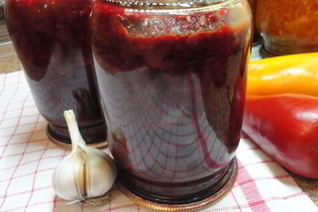 Свекольная икра с кориандром