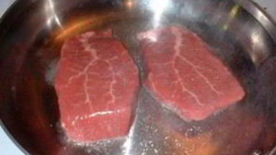 карпаччо с салатом шиитаке