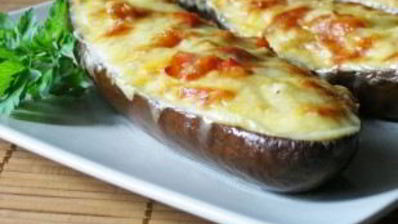 лодочки из баклажанов с курицей