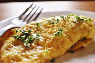 Омлет на молоке на сковороде