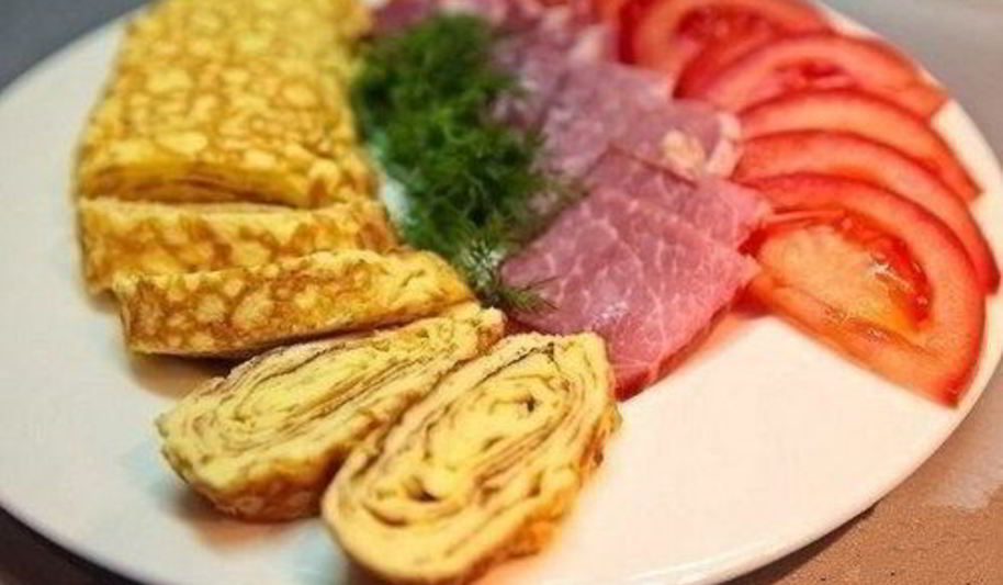 Рецепт омлета по-японски с вяленой говядиной