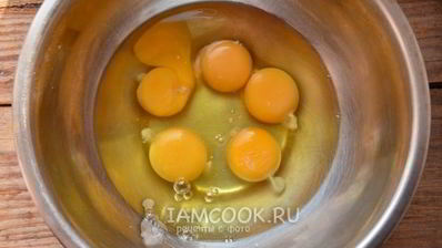 омлет с фаршем в духовке