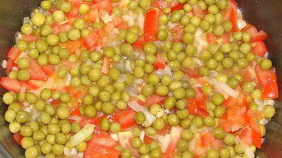 омлет с овощами и сыром в мультиварке