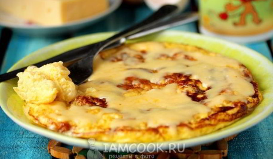 Рецепт омлета с сыром на молоке