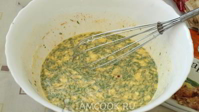 омлет с творогом на сковороде