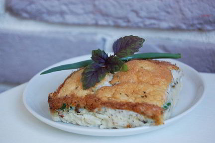 Пышный омлет с базиликом