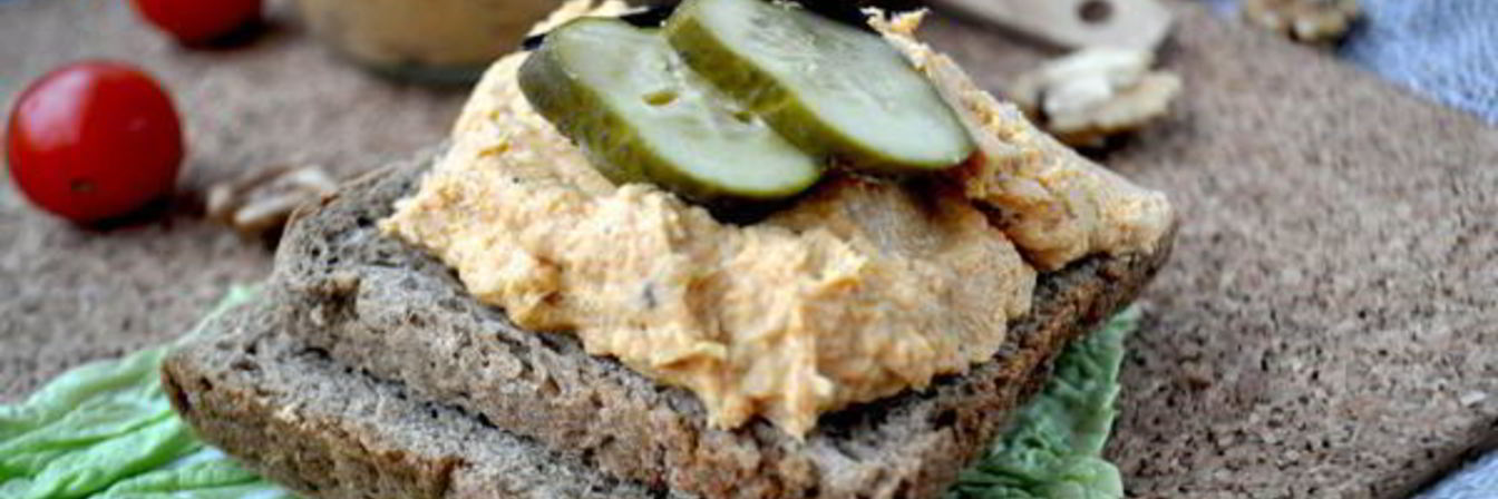 Куриный паштет с тыквой и грецкими орехами