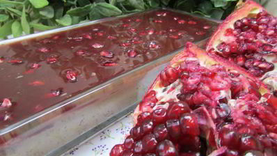 паштет из куриной печени с гранатовым желе