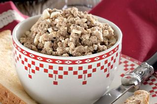 Пикантный яичный паштет с печенкой