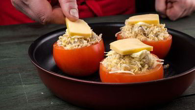 помидоры, фаршированные рисом и креветками