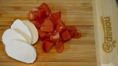 куриные роллы капрезе