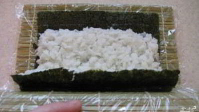 ролл с лососем