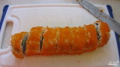 ролл с лососем