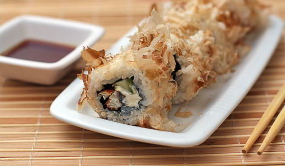 Рецепт ролла в стружке тунца