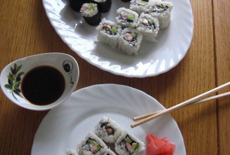 Роллы с креветками