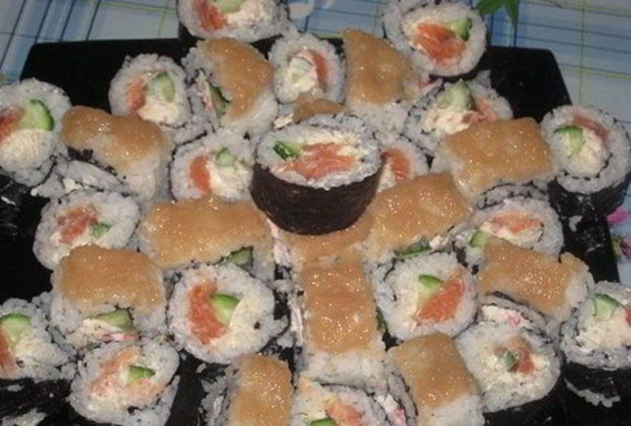 Роллы с нежным творожным сыром