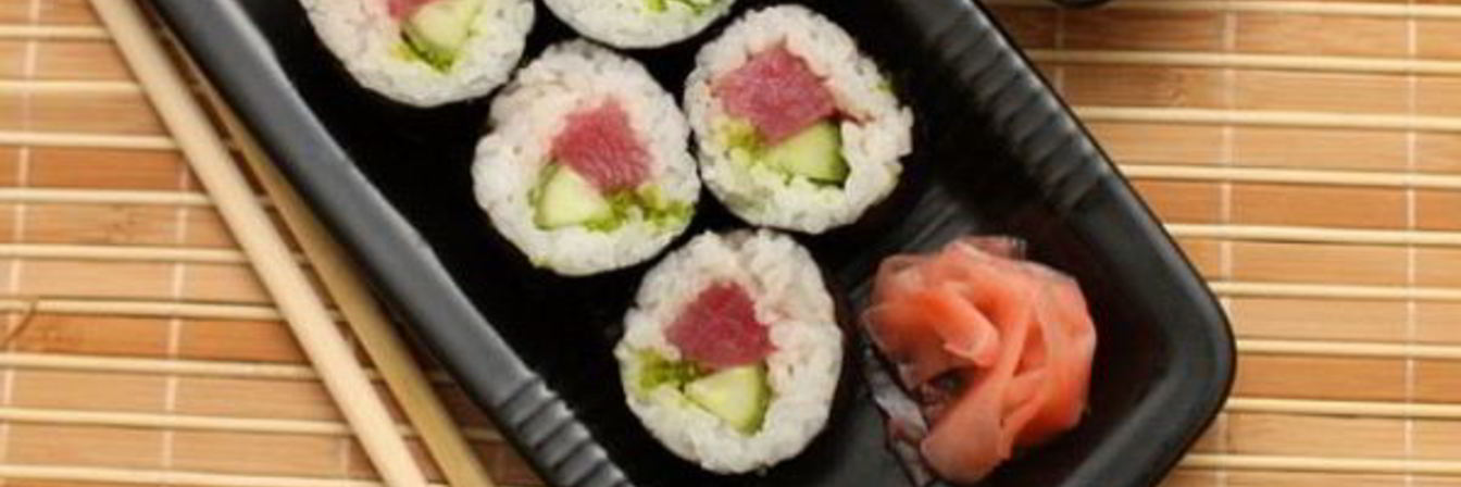 Роллы с тунцом и огурцом