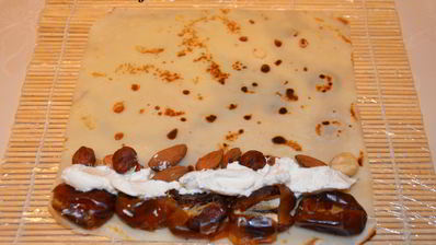 сладкие роллы из блинов