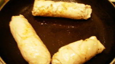 куриные рулетики, фаршированные креветками