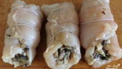 куриные рулетики с грибами и сыром