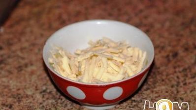 куриные рулетики с курагой и сыром