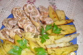 Куриные рулетики с ореховой начинкой