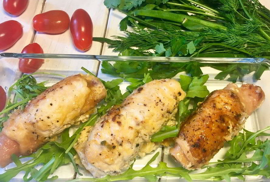 Куриные рулеты с ветчиной и сыром