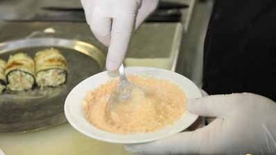 манелла — запеченные рулеты из баклажанов