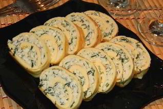 Нежный рулет из кальмаров