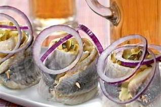 Рольмопсы — рулетики из сельди