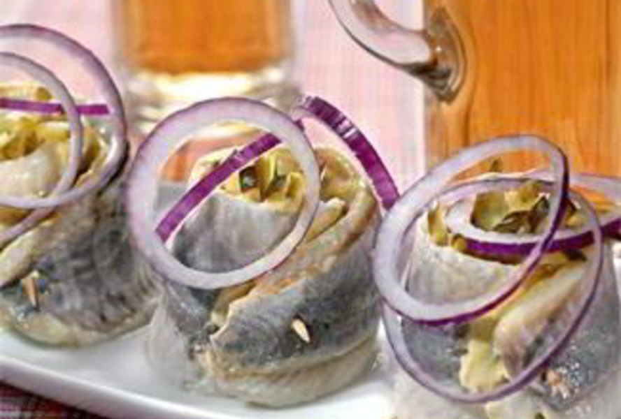 Рольмопсы — рулетики из сельди