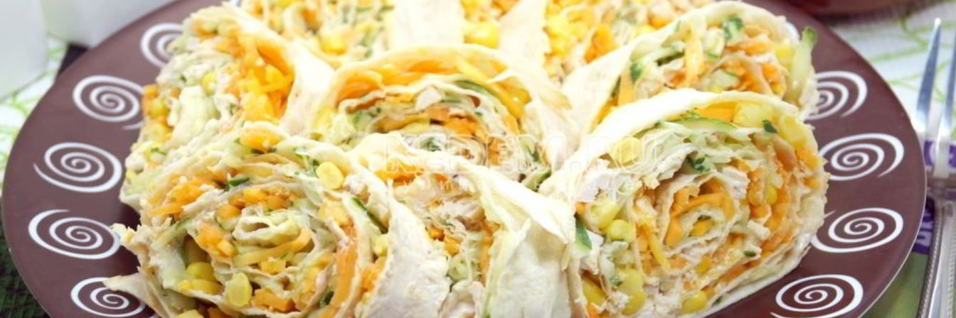 Рулет из лаваша с курицей