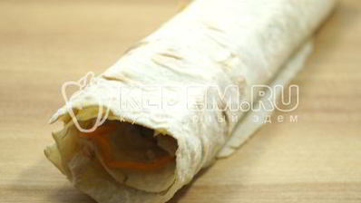 рулет из лаваша с курицей