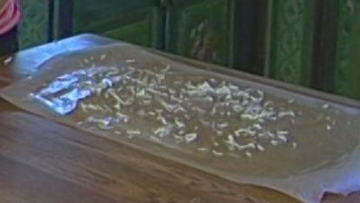 рулет с цукини, фаршированный рисом и грибами