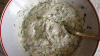 рулетики из баклажанов с помидорами