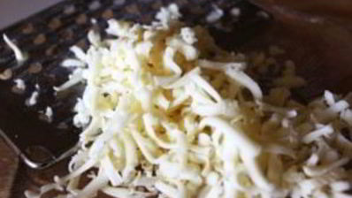 рулетики из говядины с сыром