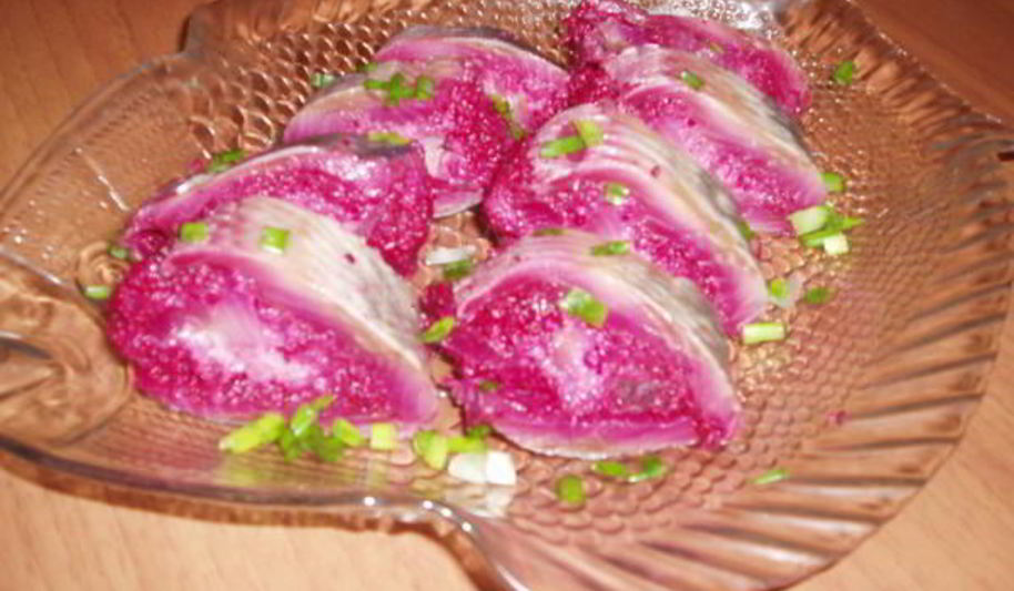 Рецепт рулетов из сельди