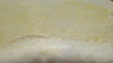 слоеный рулет с вишней