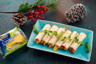 Сырные рулетики с копченой курицей