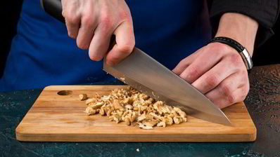 сырные рулетики с копченой курицей