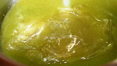 яркий фруктово-блинный рулет с рикоттой нежность