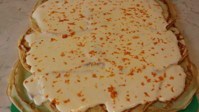 яркий фруктово-блинный рулет с рикоттой нежность