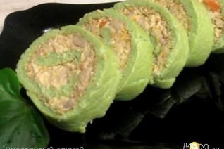 Зеленый рулет с брокколи