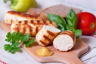 Сосиски из куриного филе по-домашнему