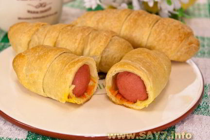 Сосиски в слоеном тесте