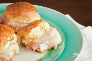 Простые сэндвичи с пикантным соусом